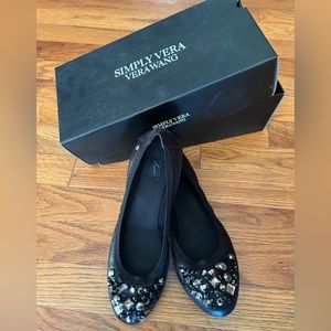 Simply Vera Vera Wang SVTAYLAONYX Black jeweled Flats Size 7.5